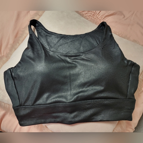 Source Unknown Other - Women's Black Sportsbra